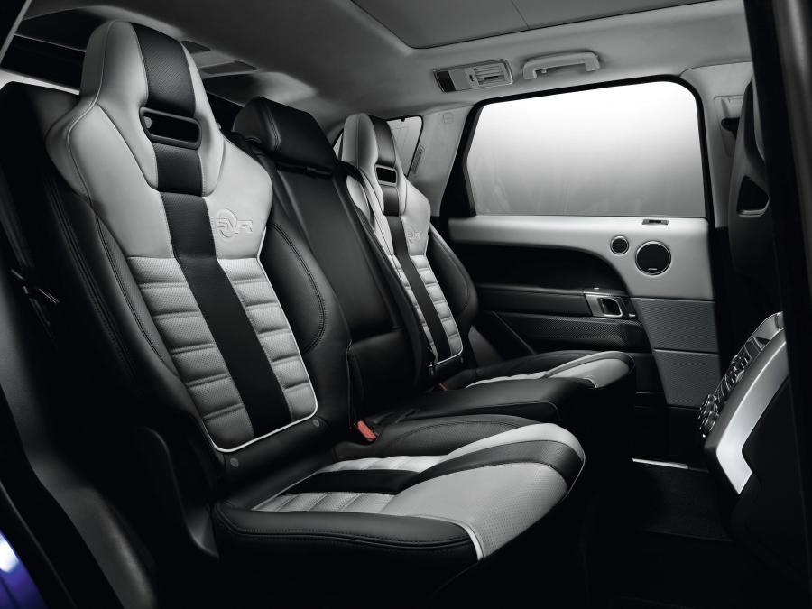  Land Rover Range Rover Sport SVR 2015 года  (фото 35 из 60)